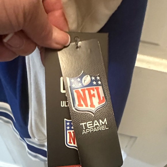 Blue and white Indianapolis Colts Embroidered NFL Team Hoodie - Picture 10 of 11